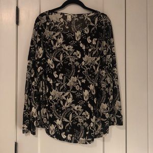 H&M long sleeve floral top